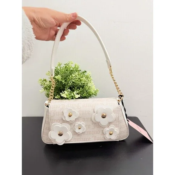 Juicy Couture Bouquet Flap Shoulder Bag in Angel Crystal NWT - Picture 4 of 9